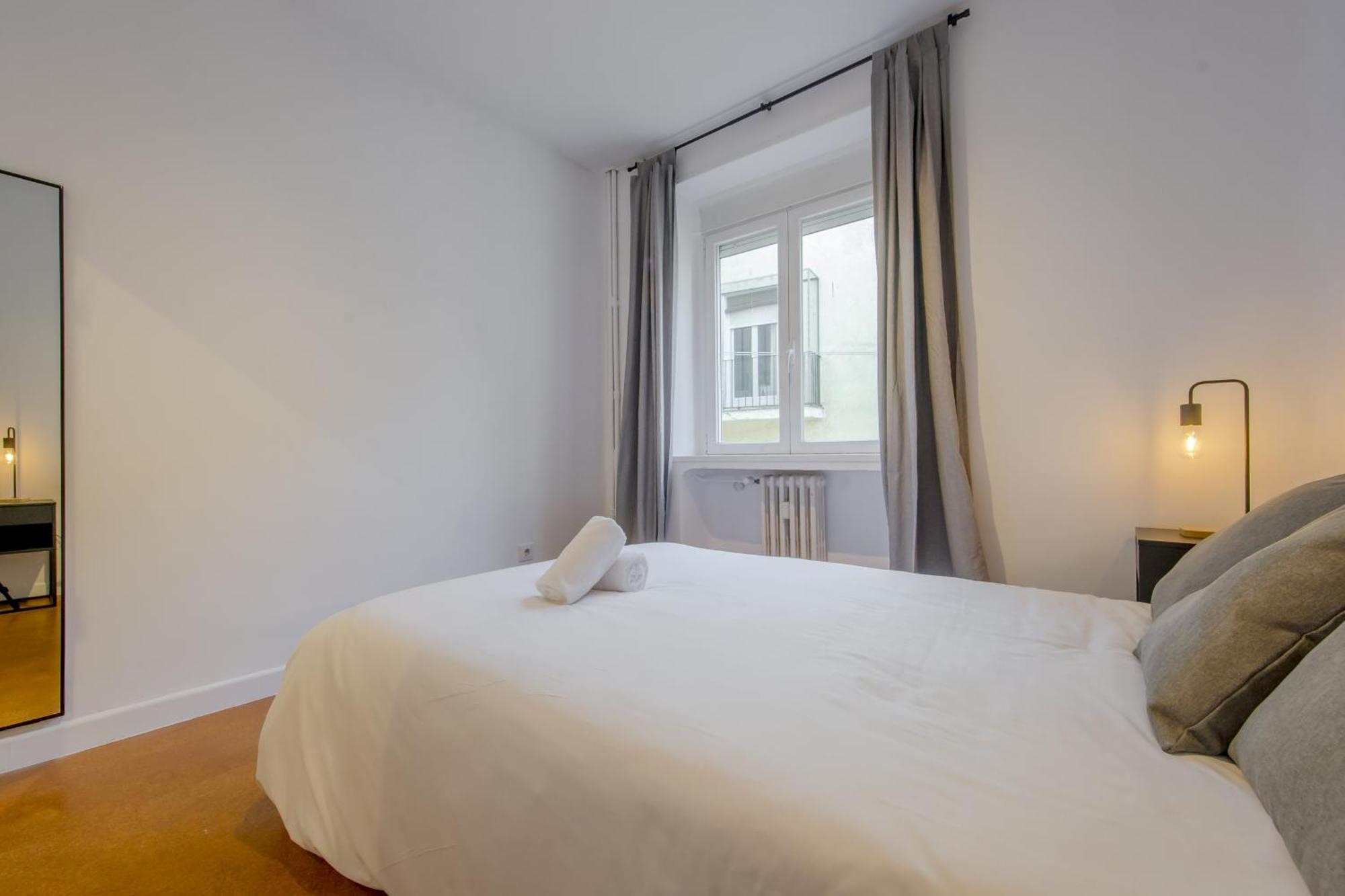 Classic Apt 7Pax En La Latina-Centro De Мадрид Экстерьер фото