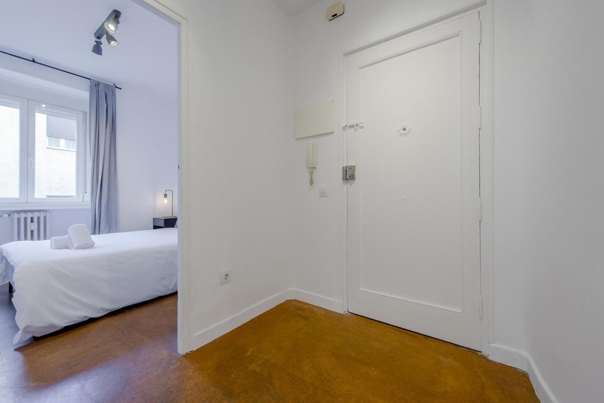Classic Apt 7Pax En La Latina-Centro De Мадрид Экстерьер фото
